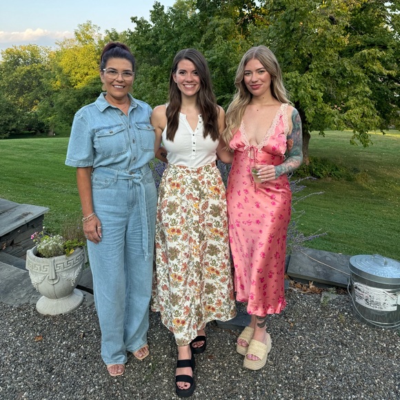 Meet your Posher, Lee - Picture 2 of 3